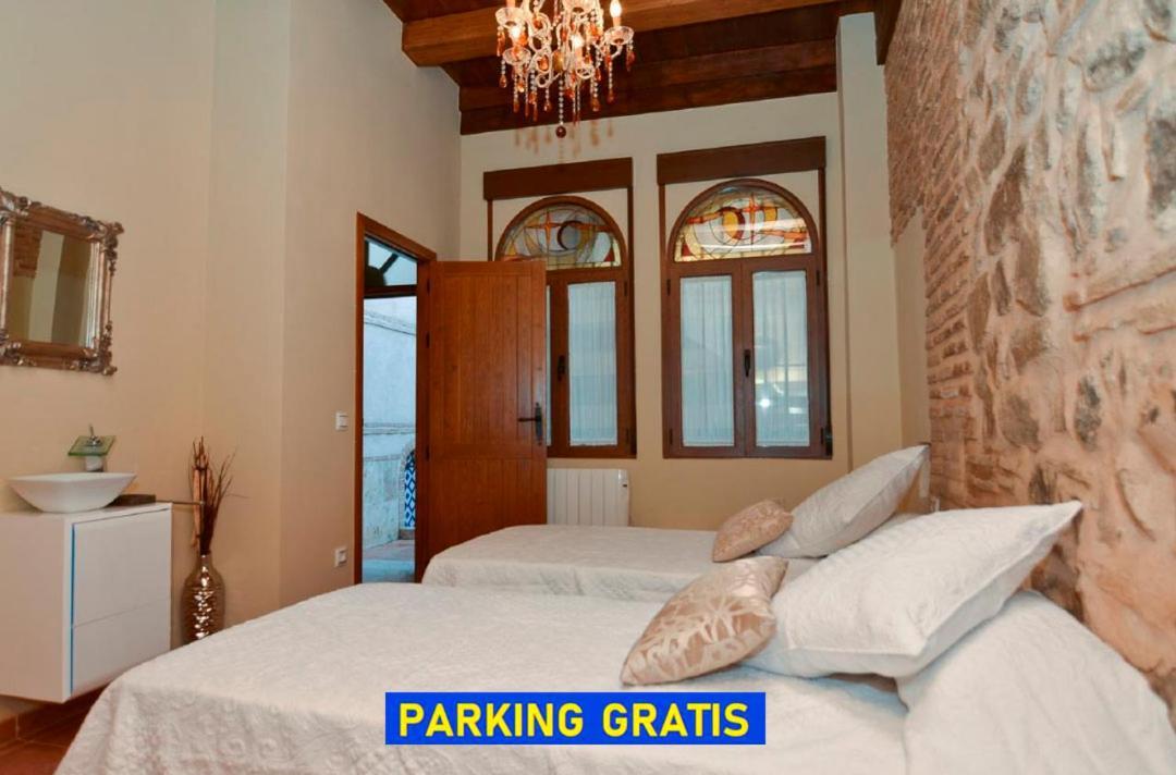 Apartamentos La Casa Del Grial Toledo Exterior foto